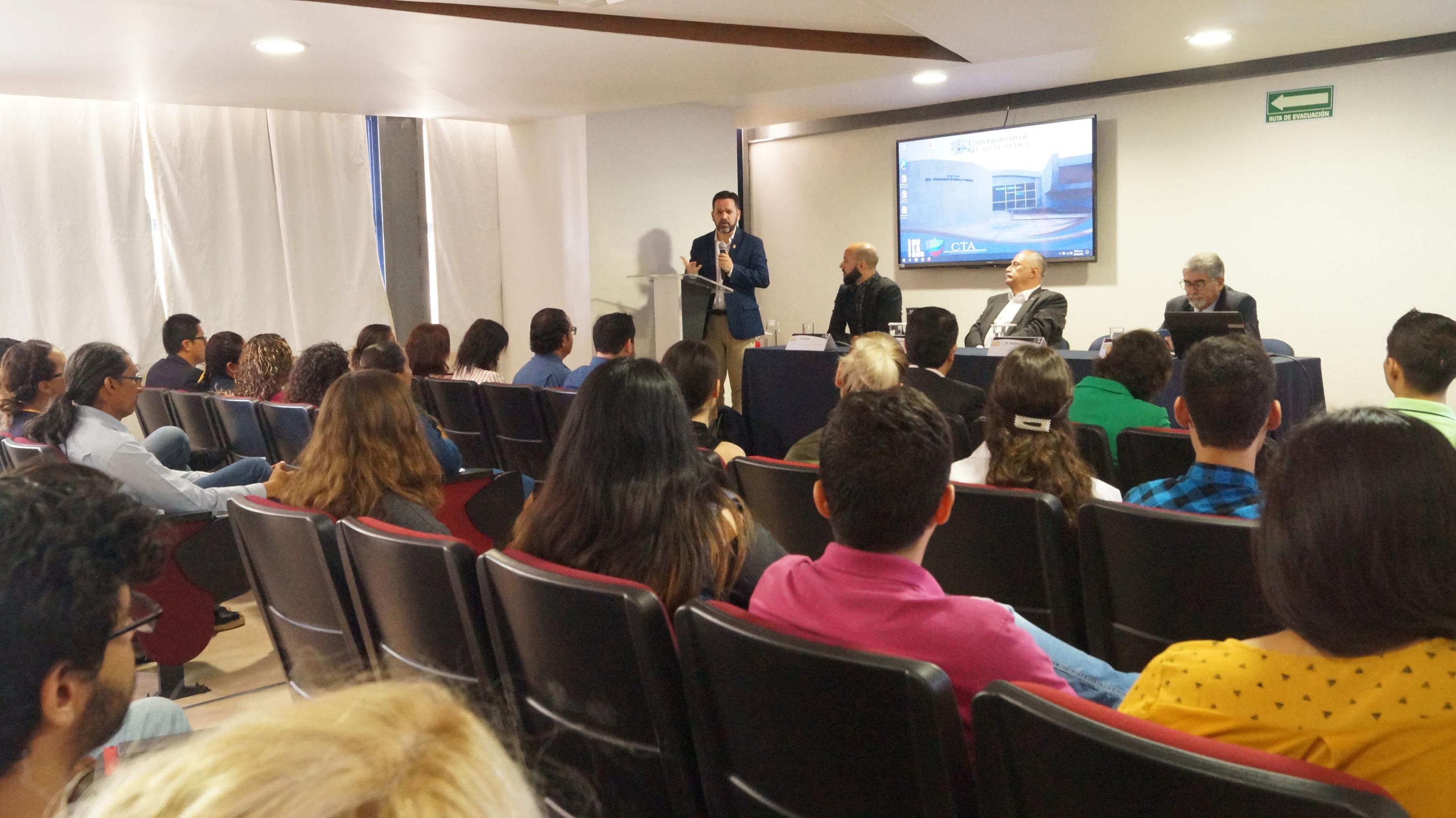 Inician las actividades de la Universidad Internacional de Verano en