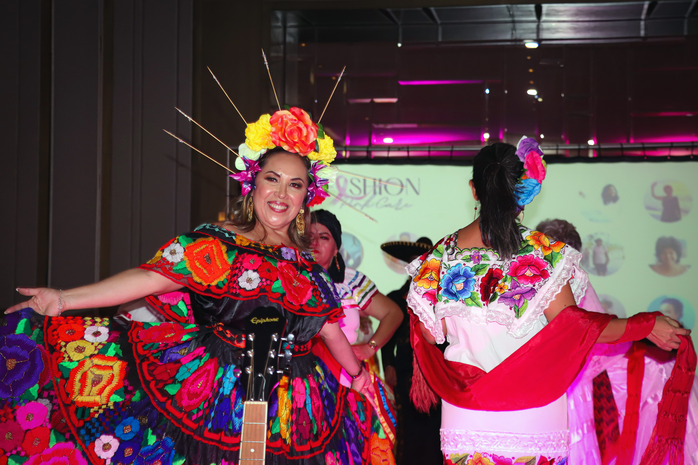 Transforman vida de 17 mujeres sobrevivientes de cáncer de mama 