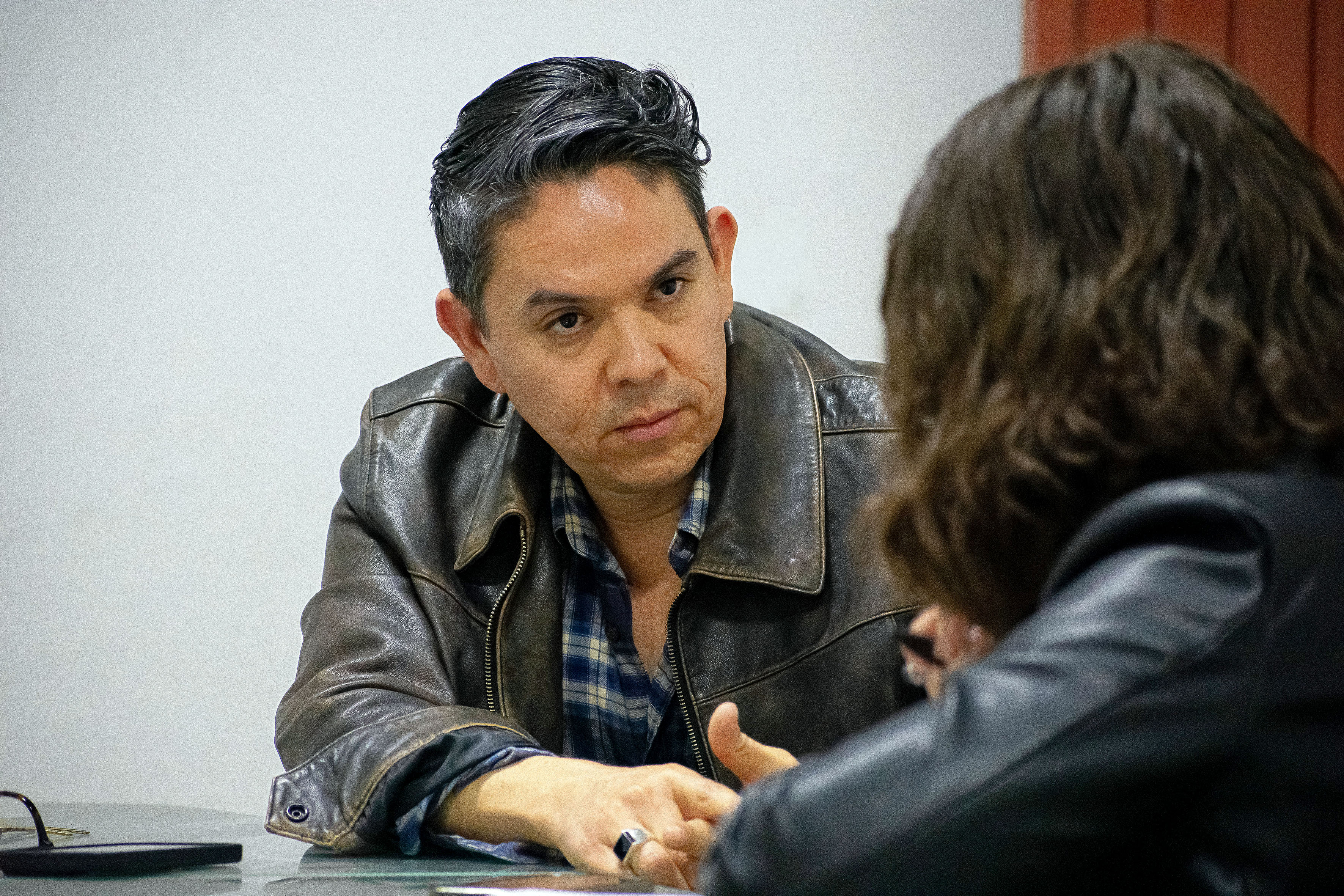 Publican libro que propone elementos artísticos para crear guiones y personajes