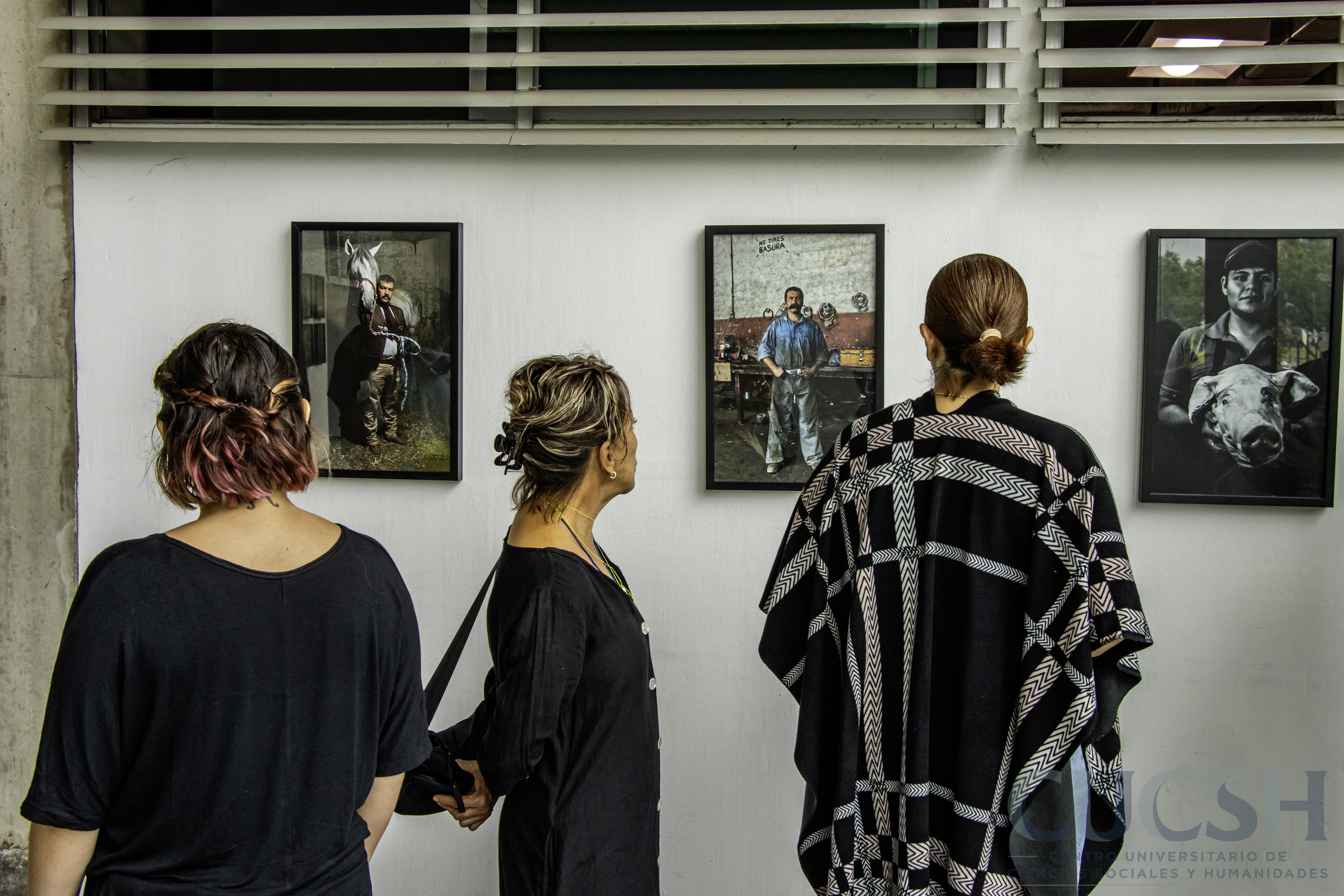 Muestra “Fotógrafas de Jalisco” en el CUCSH visibiliza la mirada de mujeres
