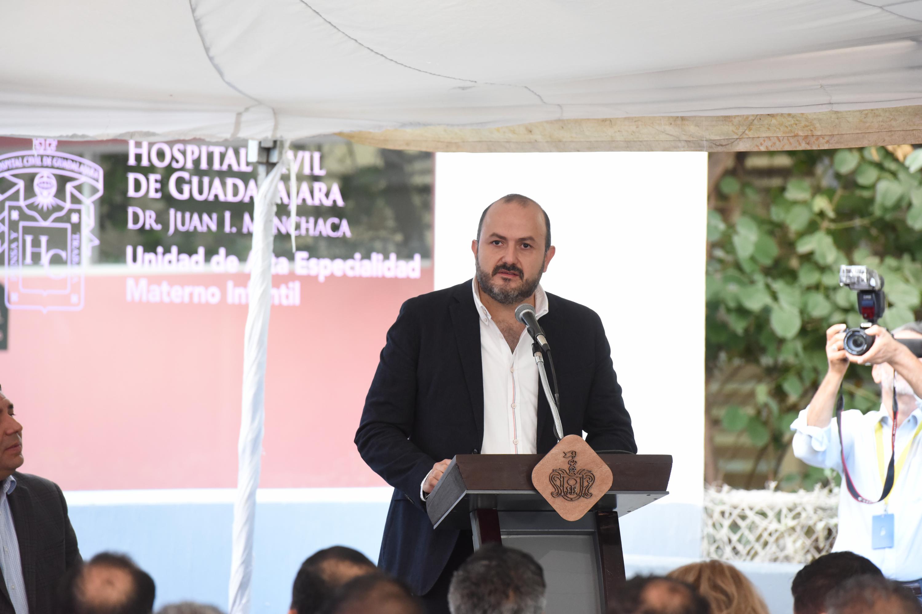 El Rector General de la UdeG da discurso en la inauguración de la Unidad de Alta Especialidad Materno Infantil del Nuevo Hospital Civil de Guadalajara