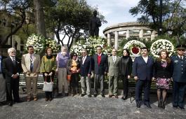 Guardia de honor por el 103 aniversario del natalicio del Ing. Jorge Matute Remus