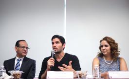 R.P. Detalles de la presentación en el hospital civil de la película  "El gran pequeño"