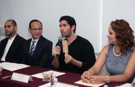 R.P. Detalles de la presentación en el hospital civil de la película  "El gran pequeño"