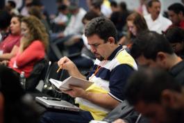 En el marco de “Moodle Moot México 2015”, conferencia magistral “Estudio latinoamericano de uso y desarrollo de plataformas”, que impartirá el Manuel Moreno Castañeda, Rector del Sistema de Universidad Virtual de la UdeG.