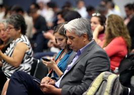 En el marco de “Moodle Moot México 2015”, conferencia magistral “Estudio latinoamericano de uso y desarrollo de plataformas”, que impartirá el Manuel Moreno Castañeda, Rector del Sistema de Universidad Virtual de la UdeG.