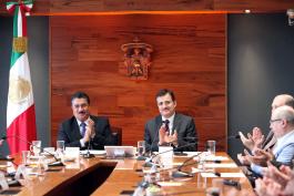 Firma de convenio entre la UdeG y el Ayuntamiento de Guadalajara para unir esfuerzos en torno al Programa Universidad Segura.