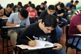Examen de Admisión licenciaturas calendario 2016 A