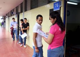 Examen de Admisión licenciaturas calendario 2016 A