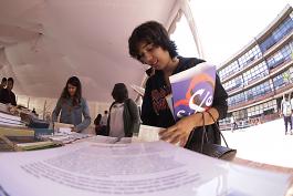 Cobertura V Feria del Libro Planeta-CUCSH 2015 organizada con el apoyo de las editoriales Planeta, Tusquets y Paidós; el Colegio de Jalisco, la Unidad Editorial del CUCSH, el CIESAS Occidente, el Fondo de Cultura Económica y Siglo XXI Editores.