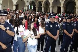 Rally del programa Universidad Segura en la Preparatoria Jalisco. El objetivos es que los estudiantes conozcan sobre el delito cibernético y las extorsiones