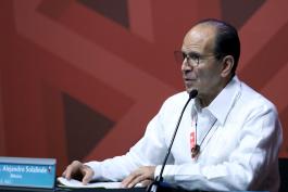 Conferencia magistral por el Padre Alejandro Solalinde