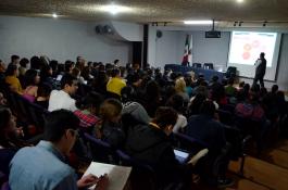 Conferencia "Como sí emprender"