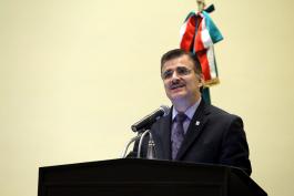 Informe de Actividades 2015-2016 del doctor César Octavio Monzón, rector de CUCEI