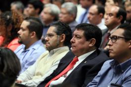 Informe de Actividades 2015-2016 del doctor César Octavio Monzón, rector de CUCEI