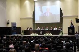 Informe de Actividades 2015-2016 del doctor César Octavio Monzón, rector de CUCEI