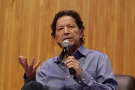 El principio del film: panel de derechos, con la presencia de Ana Luiza Beraba, Ruben Padilla y Jorge Zepeda.