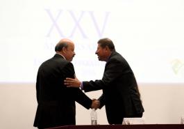 Ceremonia de conmemoración del XXV aniversario de la Preparatoria 9