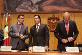 Ceremonia de afiliación de estudiantes de los niveles medio superior y superior de esta Casa de Estudio al IMSS.