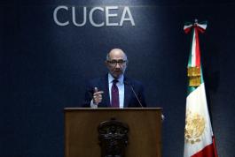 Conferencia magistral “La legitimidad democrática del juez constitucional y el efecto  de sus sentencias” a cargo del Dr. José Ramón Cossío Díaz, ministro de la Suprema  Corte de la Justicia de la Nación