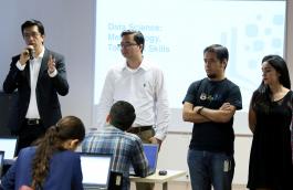 Capacitan a académicos en Big Data
