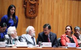 Presentación del primer número de la Colección de Poesía  “Dr. Hugo Gutiérrez Vega”, auspiciado por el programa Universitario "Letras para Volar"