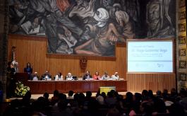 Presentación del primer número de la Colección de Poesía  “Dr. Hugo Gutiérrez Vega”, auspiciado por el programa Universitario "Letras para Volar"