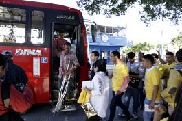 Protesta FEU alza a la tarifa de la ruta empresa