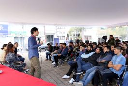 1er Conversatorio Nacional Universitario organizado por la FEU acerca del precio de la Gasolina