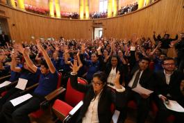 Por primera vez la Universidad de Guadalajara otorga becas a jóvenes silentes.