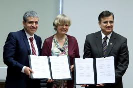 Firma de convenio general entre la Universidad de Kassel y la Universidad de Guadalajara