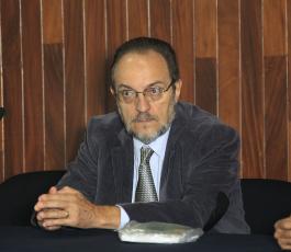 Conferencia “Humanidades y filosofar nuestroamericano”, que impartirá el doctor Horacio Cerutti Gulberg. Organiza el Centro Universitario de Ciencias Sociales y Humanidades.