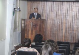 Conferencia “Humanidades y filosofar nuestroamericano”, que impartirá el doctor Horacio Cerutti Gulberg. Organiza el Centro Universitario de Ciencias Sociales y Humanidades.