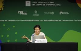 Educar a los jóvenes para desarrollar su conciencia crítica  