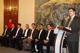 Entrega de reconocimientos a las diez mejores instituciones de educación superior públicas y privadas de la Universiada Nacional 2015 y Firma de la convocatoria de la Universiada 2016 en la UdeG. 