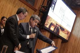 Cátedra Magistral ¿Cómo se hace el derecho internacional? La labor de la Comisión de Derecho Internacional Embajador Juan Manuel Gómez Robledo Subsecretario para Asuntos Multilaterales y Derechos Humanos, Secretaría de Relaciones Exteriores.