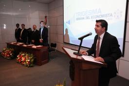 Inauguración de la Trigésima Semana del Economista con la conferencia  “Factores del estancamiento económico en México”.  