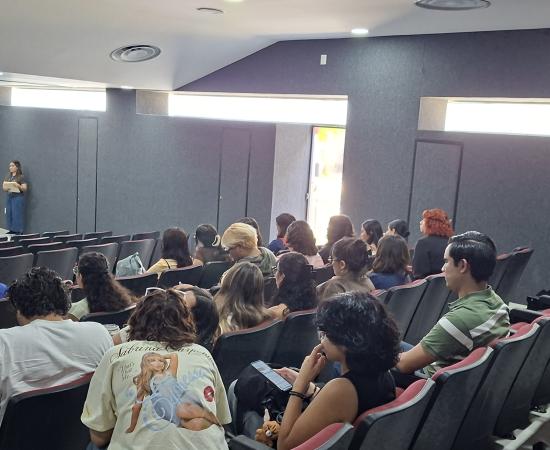 Reflexionan sobre propuestas para el futuro de la enseñanza del inglés