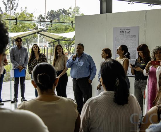 Muestra “Fotógrafas de Jalisco” en el CUCSH visibiliza la mirada de mujeres