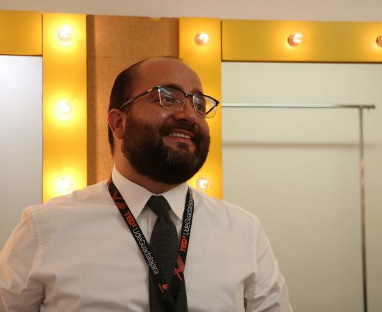 Universitarios reflexionan sobre la actualidad y el futuro en charlas TEDx