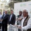 Plantación de árboles en la Biblioteca Publica por el 30 aniversario del FICG