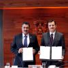 Firma de convenio entre la UdeG y el Ayuntamiento de Guadalajara para unir esfuerzos en torno al Programa Universidad Segura.