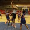 Presentación de los equipos femenil y varonil Leones Negros de baloncesto, temporada 2015-2016. En el evento se hará tributo a dos grandes hombres del baloncesto de los Leones Negros de la época de Oro: Alejandro “Cachis” Medina Velasco y Luis Fernando “Chino Wong Soto. También están invitados jugadores que han dado pasión, amor, garra e historia al baloncesto de la UDG. Presentación del uniforme que ambos equipos utilizarán de local y visitante.