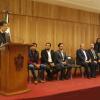 Presentación del Programa de Becas de Preparatoria del Ayuntamiento de Guadalajara, que busca apoyar a estudiantes del nivel medio superior. La UdeG será una de las instituciones beneficiadas por el programa. Presiden, el  maestro Itzcóatl Tonatiuh Bravo Padilla, Rector General de la UdeG; maestro Javier Espinoza de los Monteros Cárdenas, director general del SEMS; maestra  Lilia Margarita Lomelí Urquieta, directora de la Escuela Preparatoria 18; ingeniero Enrique Alfaro Ramírez, presidente municipal de Gua