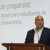 Presentación del Programa de Becas de Preparatoria del Ayuntamiento de Guadalajara, que busca apoyar a estudiantes del nivel medio superior. La UdeG será una de las instituciones beneficiadas por el programa. Presiden, el  maestro Itzcóatl Tonatiuh Bravo Padilla, Rector General de la UdeG; maestro Javier Espinoza de los Monteros Cárdenas, director general del SEMS; maestra  Lilia Margarita Lomelí Urquieta, directora de la Escuela Preparatoria 18; ingeniero Enrique Alfaro Ramírez, presidente municipal de Gua