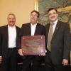 Entrega de reconocimientos a las diez mejores instituciones de educación superior públicas y privadas de la Universiada Nacional 2015 y Firma de la convocatoria de la Universiada 2016 en la UdeG. 