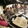 Inauguración de la exposición Del Quijote y otros tesoros de la Biblioteca Pública del Estado de Jalisco “Juan José Arreola”. Preside la maestra Ana María de la O Castellanos, coordinadora del acervo histórico de la BPEJ.